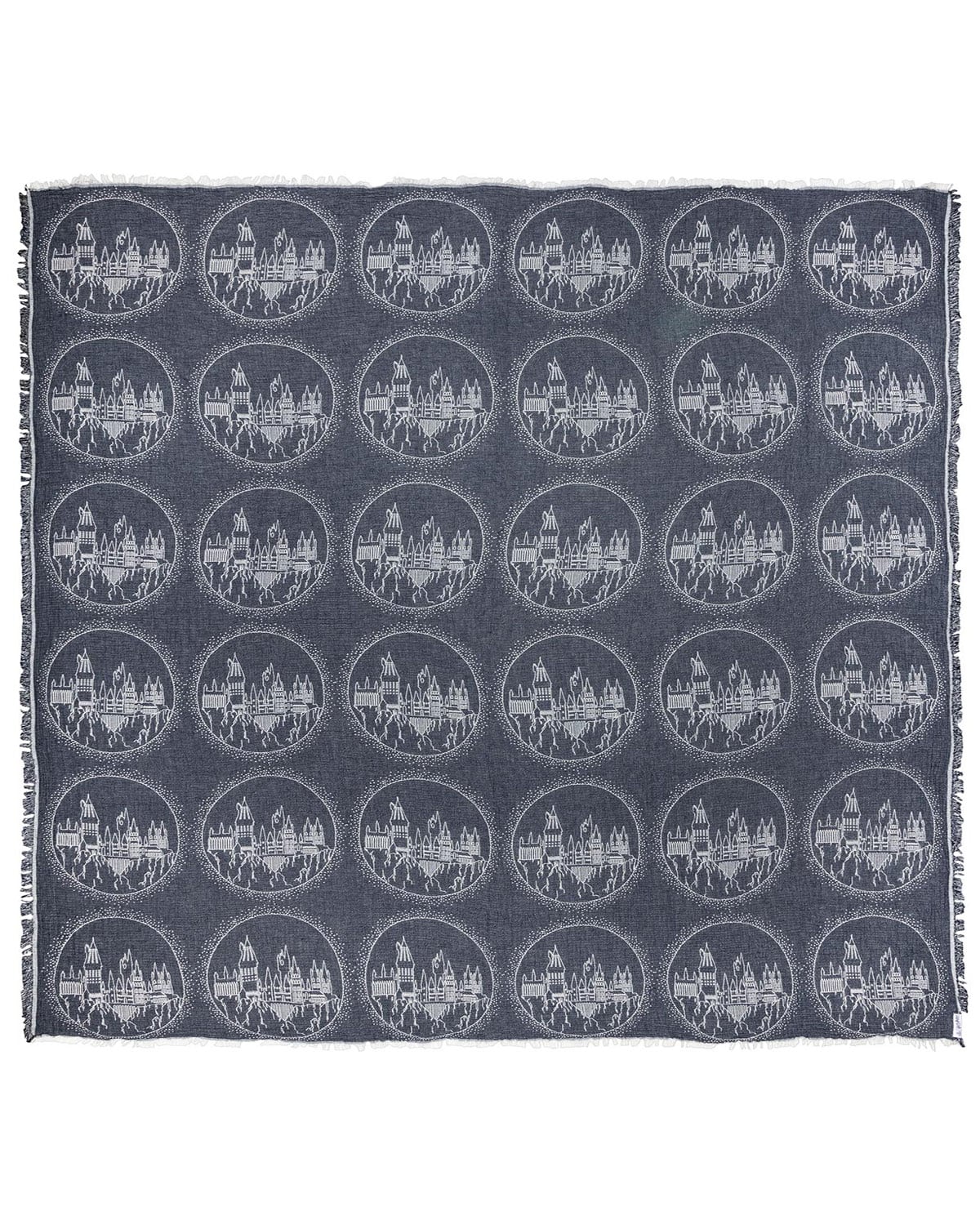 Hogwartsâ¢ Castle - PARTY BLANKETâ¢